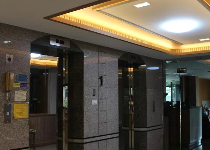 Place - Ekamai Bts Apartment
